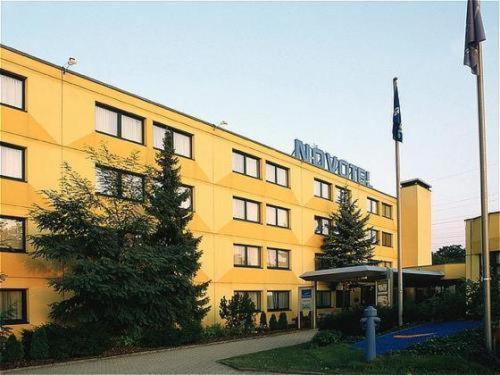 Lenas West Hotel Vienna Exterior photo
